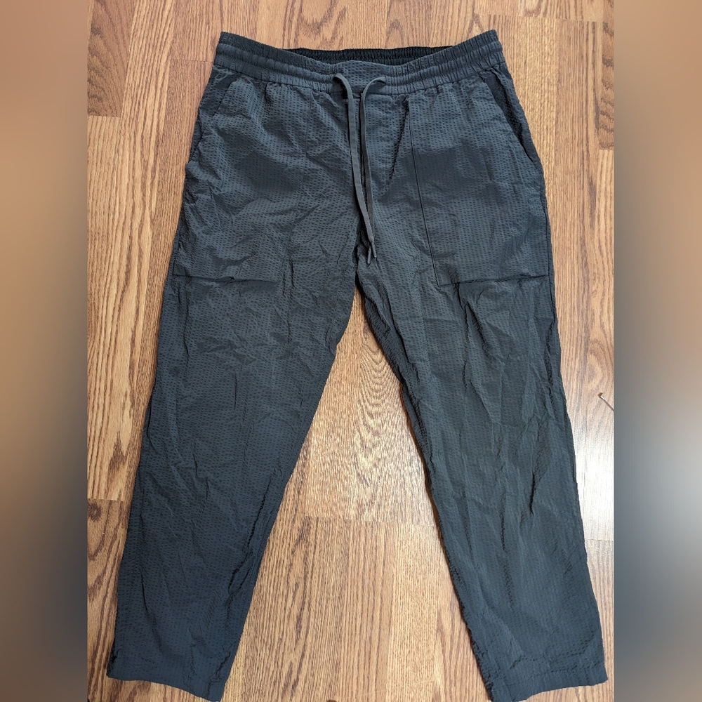 Lululemon mens bowline pant seersucker gray